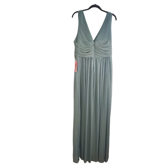 NWT Birdy Grey Sage Lianna Bridesmaid's Maxi Dress Sz. 2XL - Picture 6 of 15